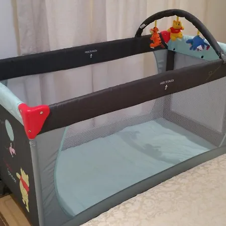 Area Close To Centre Bed & Breakfast Leeds (West Yorkshire)