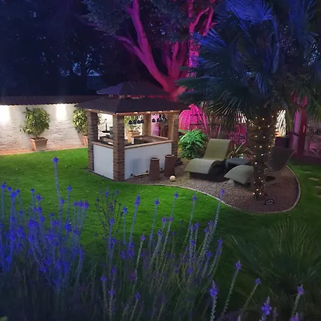 Bed & Breakfast Area Close To Centre Leeds (West Yorkshire)