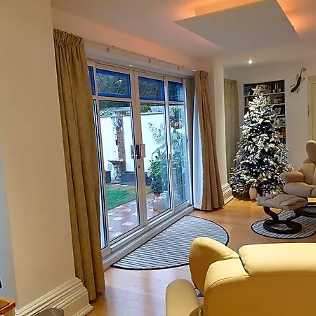 Area Close To Centre Bed & Breakfast