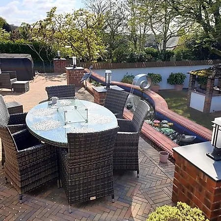 Bed & Breakfast Area Close To Centre 4*